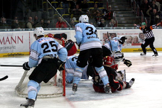 Scorpions070310   043.jpg